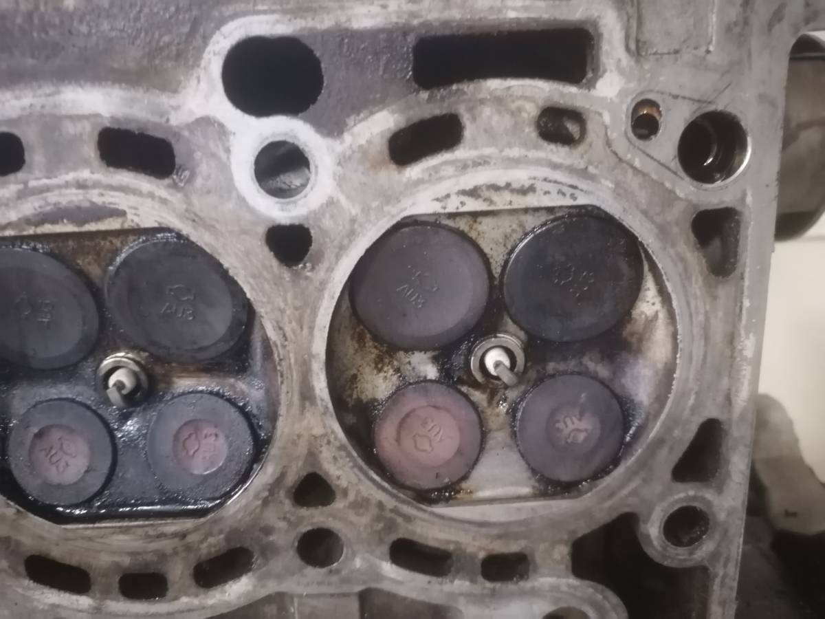 Головка блока цилиндров Nissan Primera (P12) 2002-2007