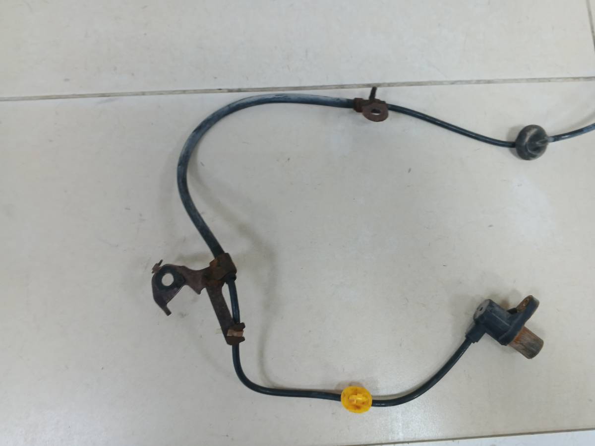 Датчик ABS передний правый Geely MK 2008-2015 Датчик ABS передний правый Geely MK 2008-2015