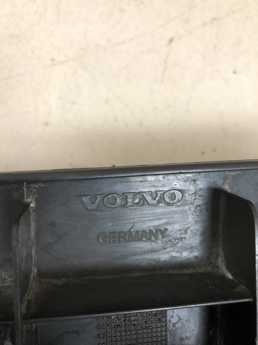 Накладка двери багажника Volvo XC90 2002-2015
