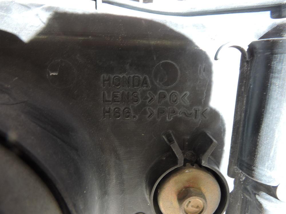 Фара правая для Honda Stepwgn (RF1) 1996-2001