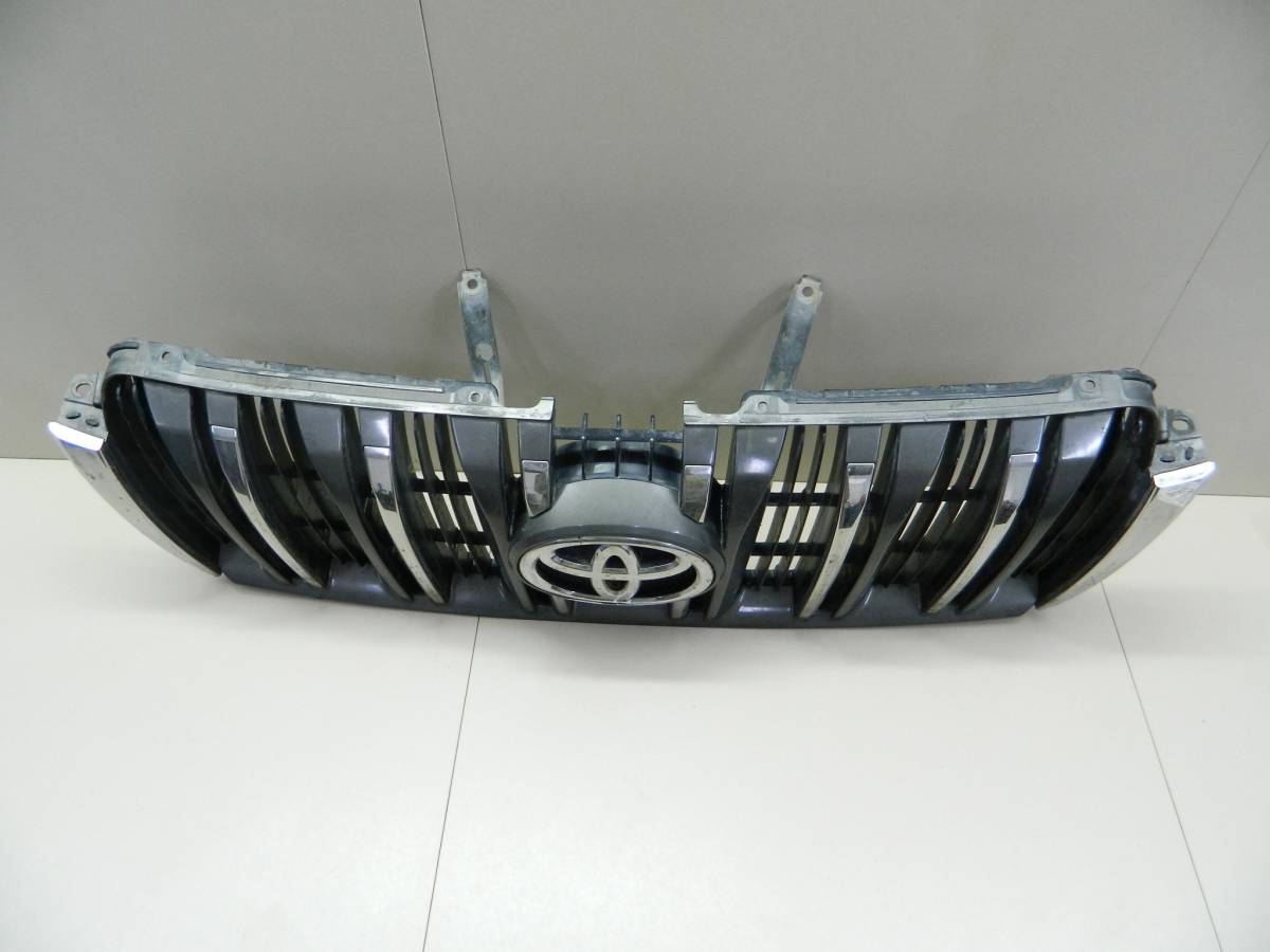 Решетка радиатора Toyota Land Cruiser Prado (J150) 2009>