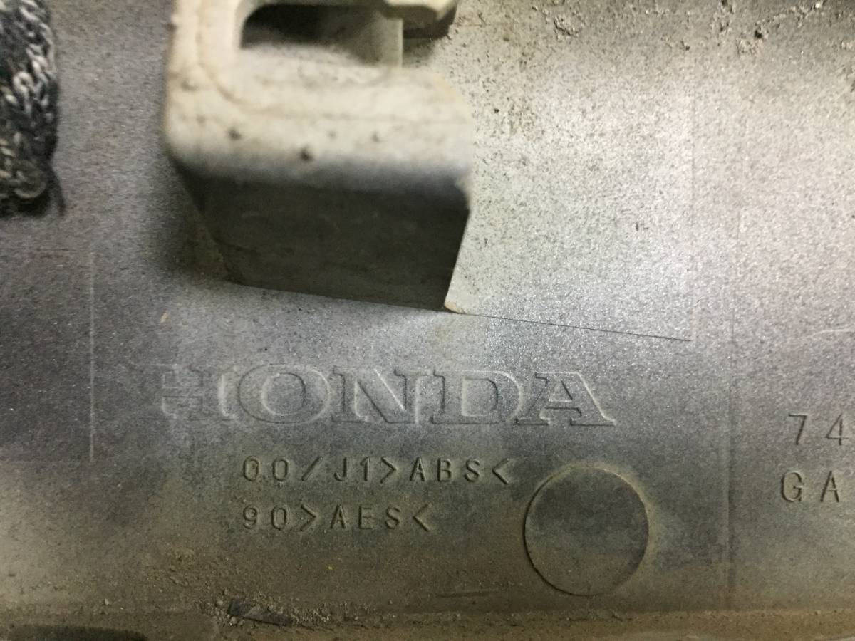 Накладка двери багажника Honda Freed 2008-2011