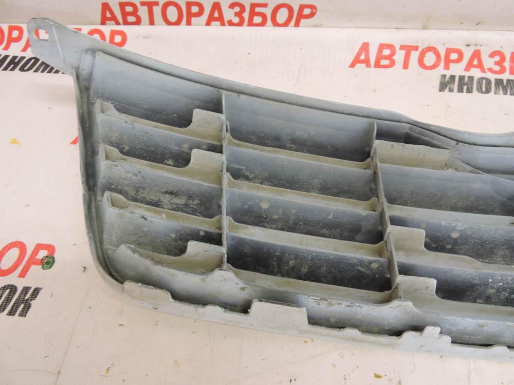 Решетка радиатора для Toyota Corolla Fielder (E120) 2000-2006