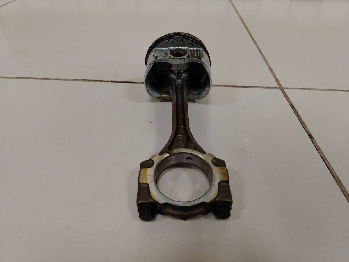 Поршень с шатуном Great Wall Hover M4 2013-2016