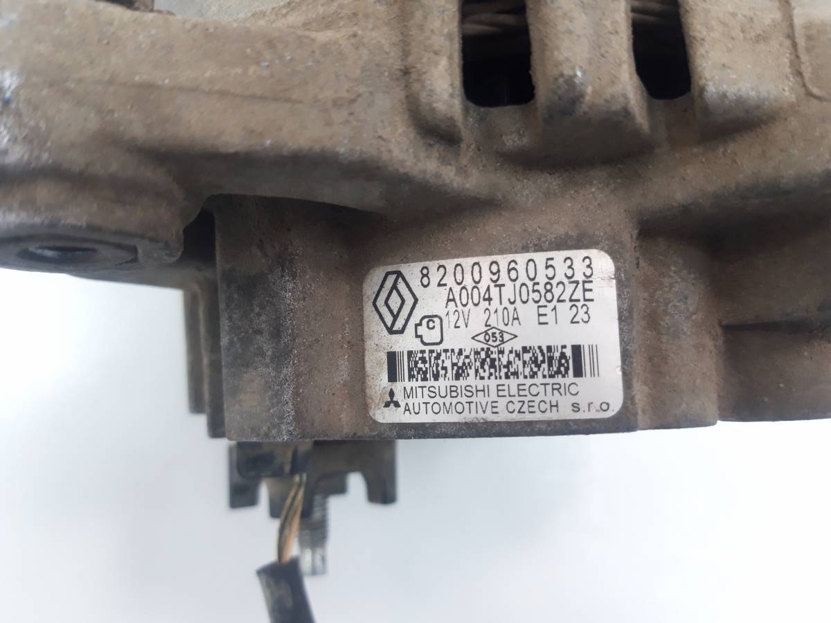Генератор Renault Duster 2012>