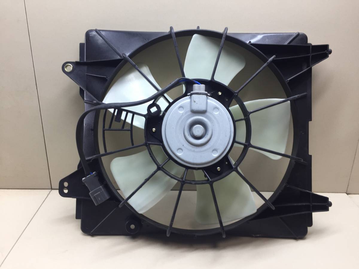 Вентилятор радиатора Honda Civic 4D 2006-2012