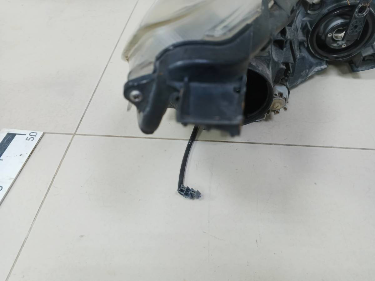 Фара левая Subaru Legacy (B14) 2010-2015