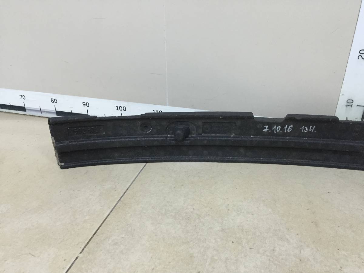 Наполнитель переднего бампера BMW 7-Series E65,E66 2001-2008