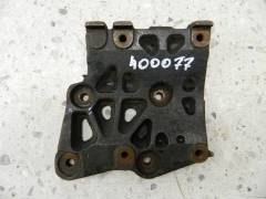 Кронштейн кондиционера Nissan Primera (P10, W10) 1990-1998