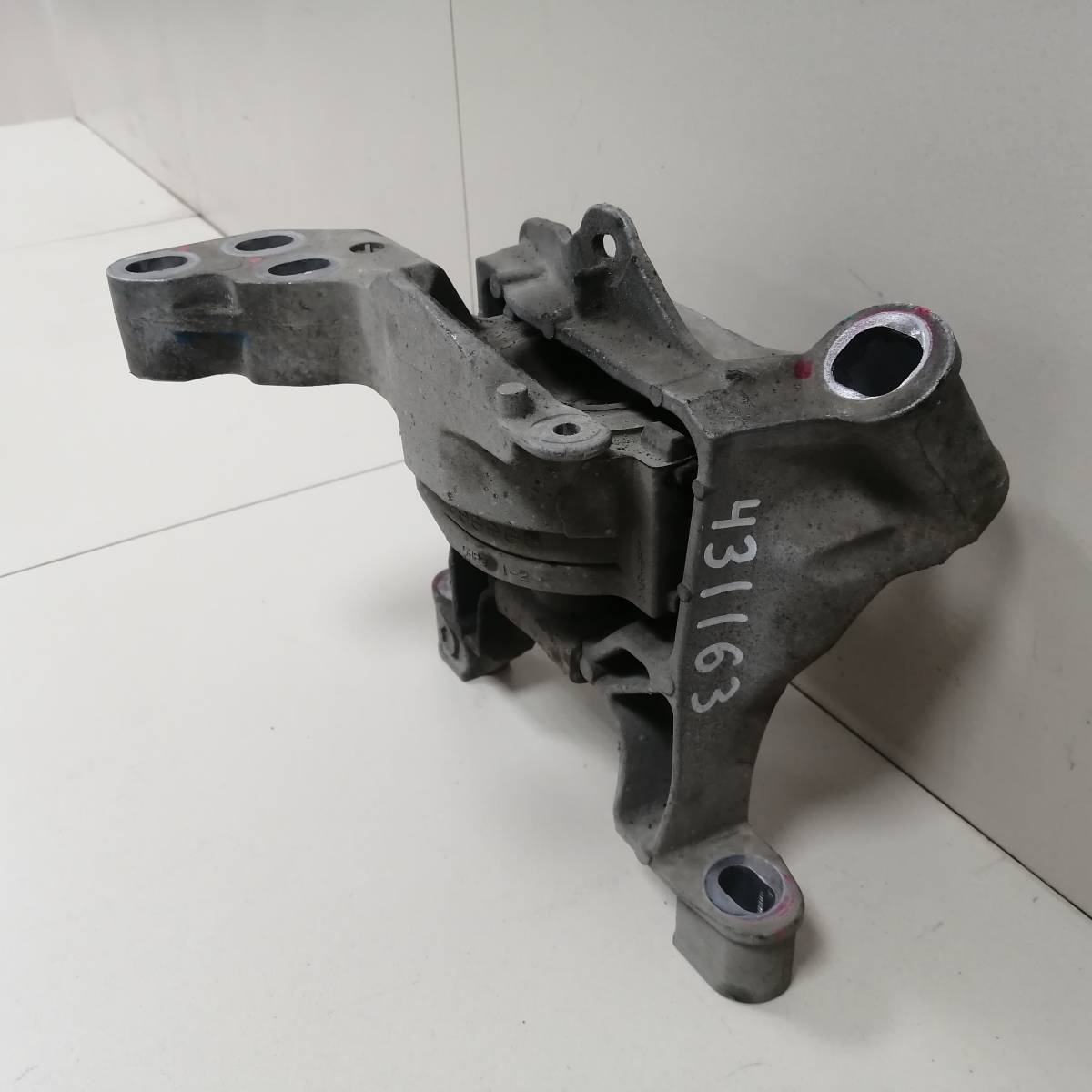 Опора двигателя правая Mazda Mazda 6 (GJ) 2013-2016