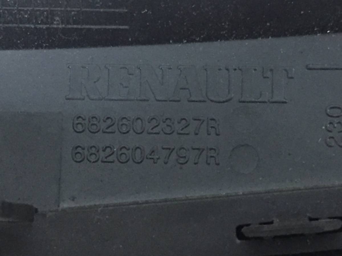 Рамка магнитолы Renault Logan (2) 2014>