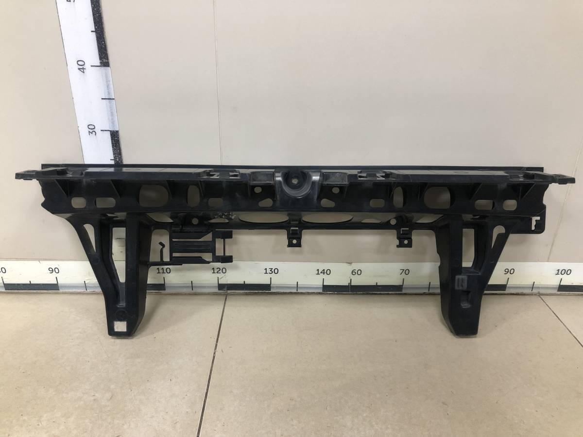 Кронштейн заднего бампера BMW X5 E70 2007-2013