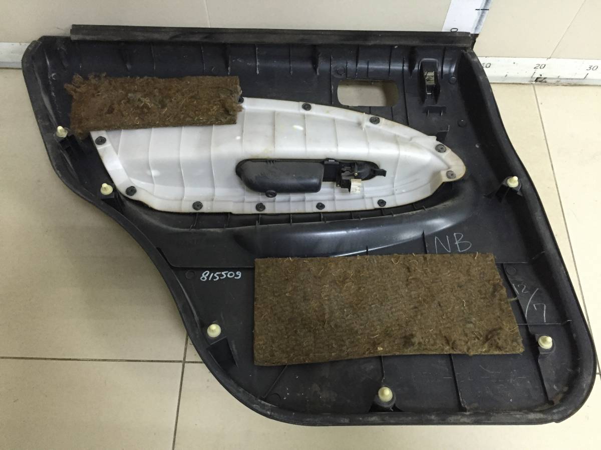 Обшивка двери задней правой Honda HR-V (GH) 1998-2006