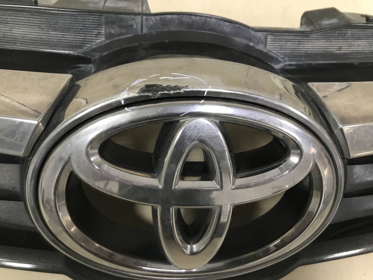 Решетка радиатора Toyota Camry (V50) 2011-2017