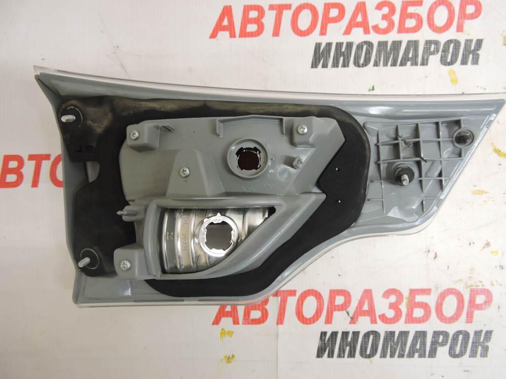 Фонарь задний внутренний правый для Toyota Highlander (U50) 2013>