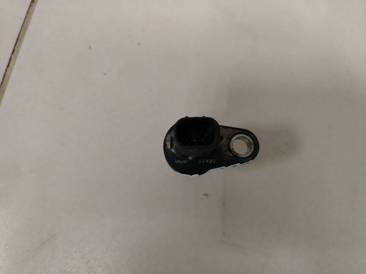 Датчик положения коленвала Toyota Auris (E150) 2006-2012 Датчик положения коленвала Toyota Auris (E150) 2006-2012