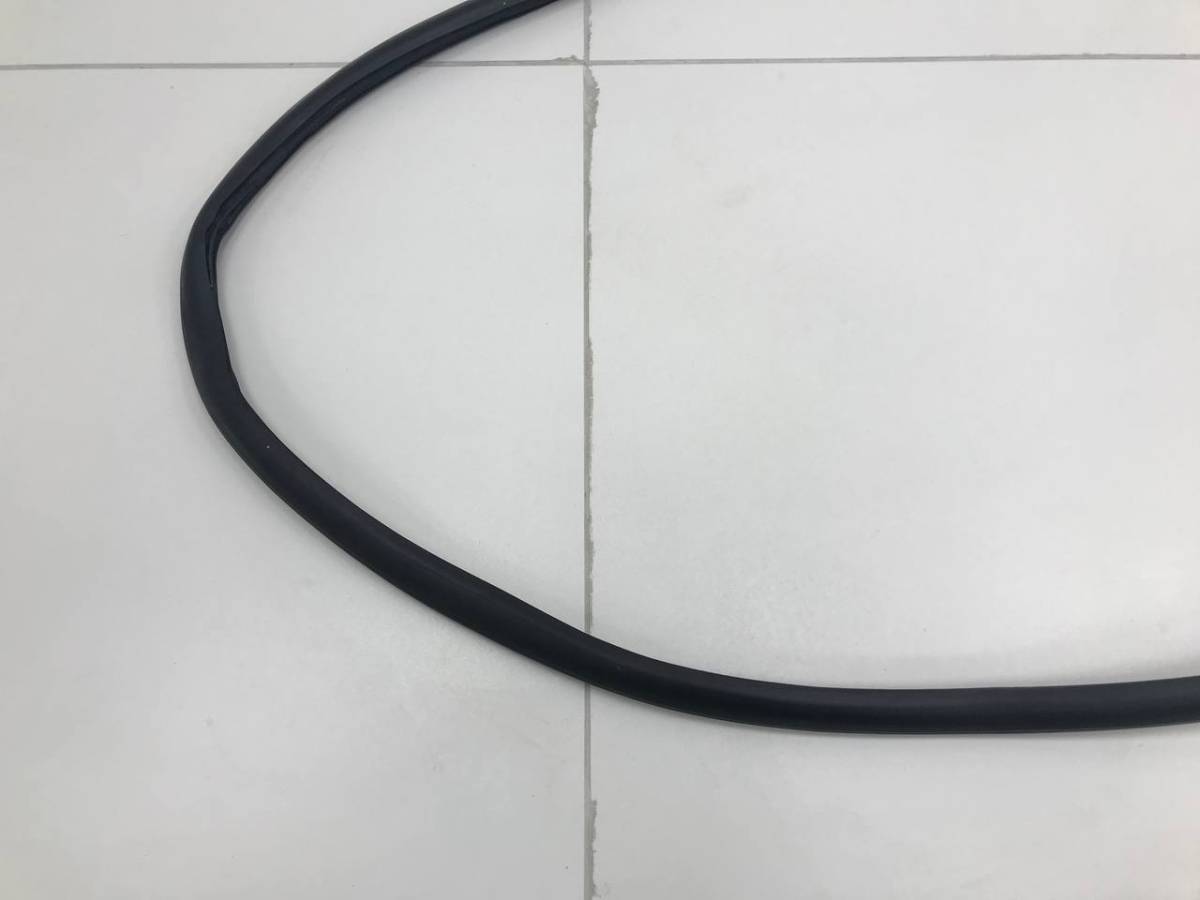 Уплотнитель проема двери передней правой Chevrolet Cobalt (T250) 2011-2015