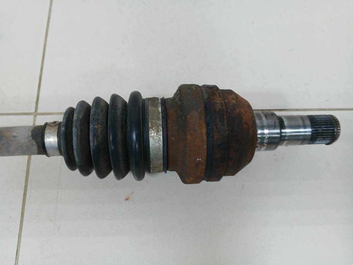 Полуось задняя правая Chevrolet Captiva (C100) 2006-2011 Полуось задняя правая Chevrolet Captiva (C100) 2006-2011