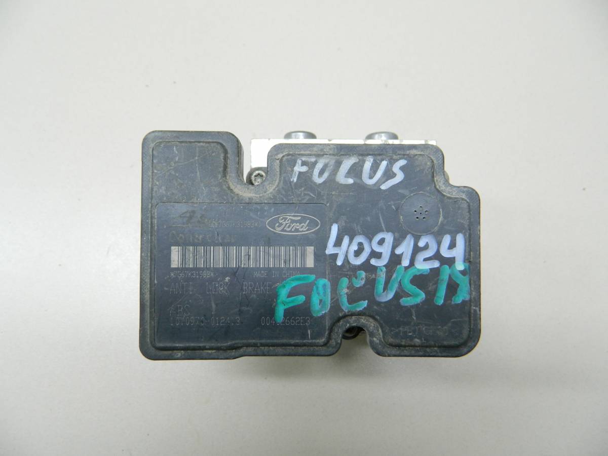 Блок ABS (насос) Ford Focus 2 (DB) 2008-2011