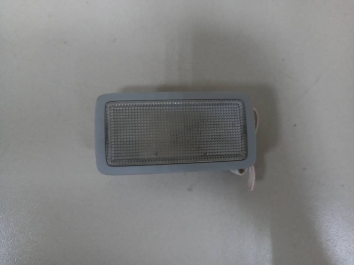 Плафон салонный Toyota Corolla E150 2006-2013 Плафон салонный Toyota Corolla E150 2006-2013
