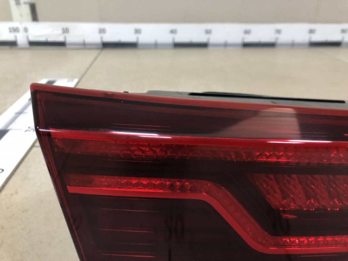 Фонарь задний внутренний левый Kia Cerato 2018>