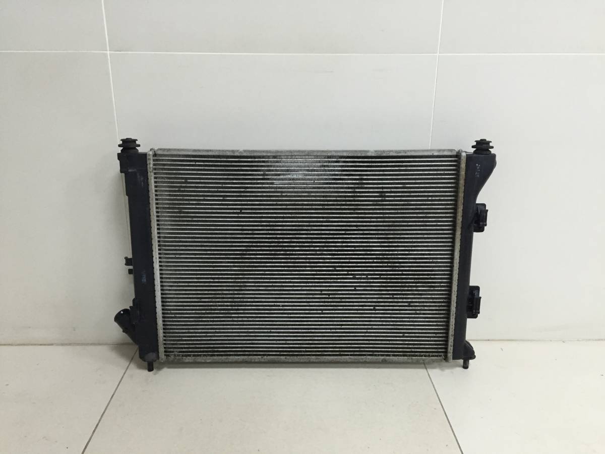 Радиатор охлаждения двигателя Kia Ceed (JD) 2012-2018