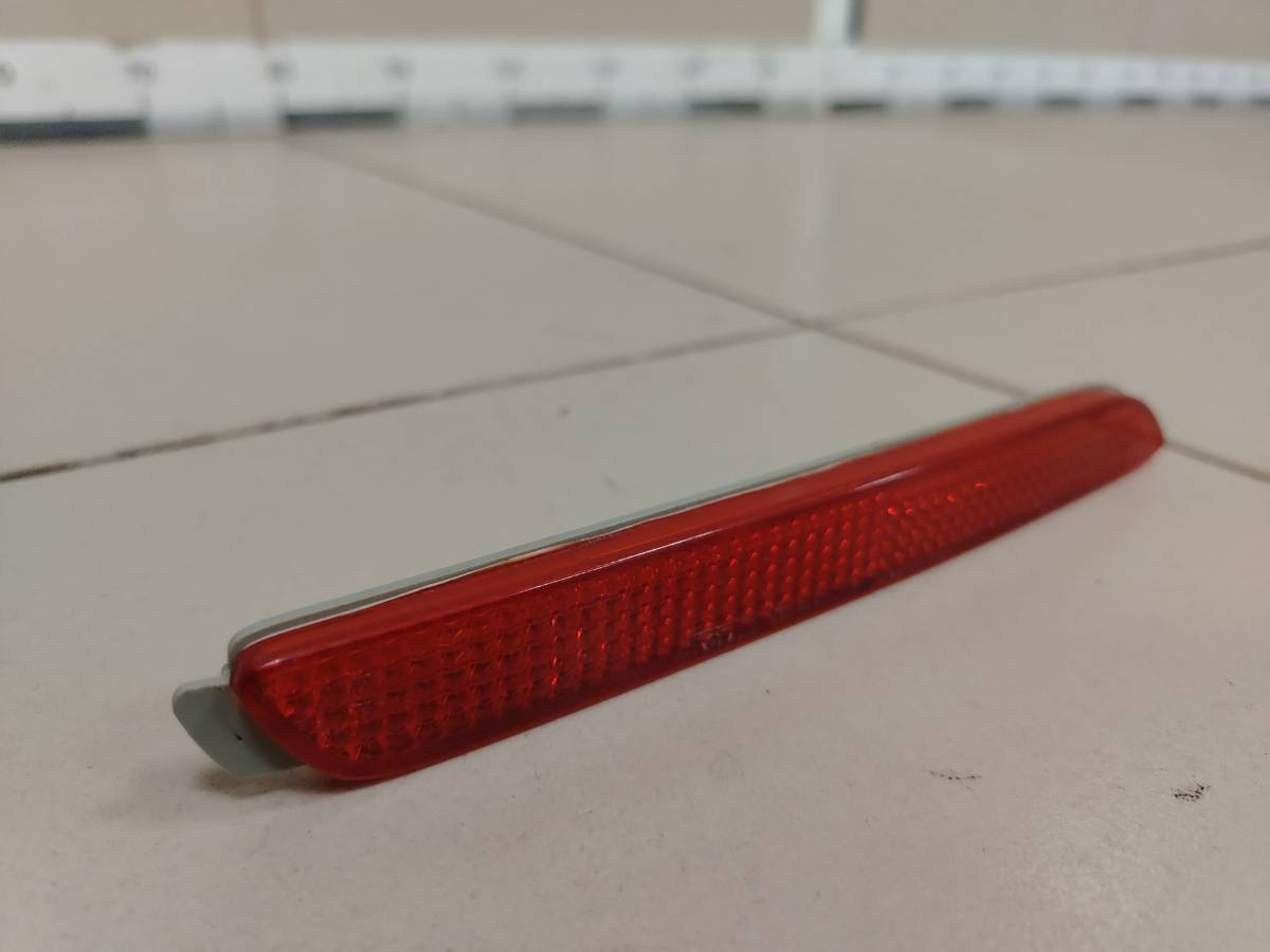 Отражатель в бампер задний правый Toyota Camry (V50) 2011-2017