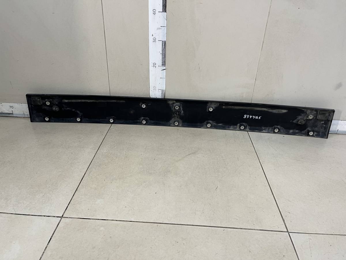 Накладка двери багажника Land Rover Discovery 3 2004-2009