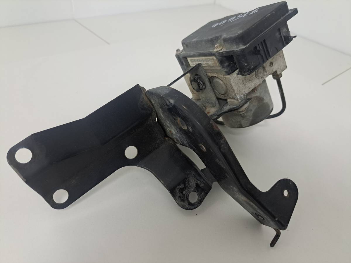 Блок ABS (насос) Nissan Almera Classic (B10) 2006-2013