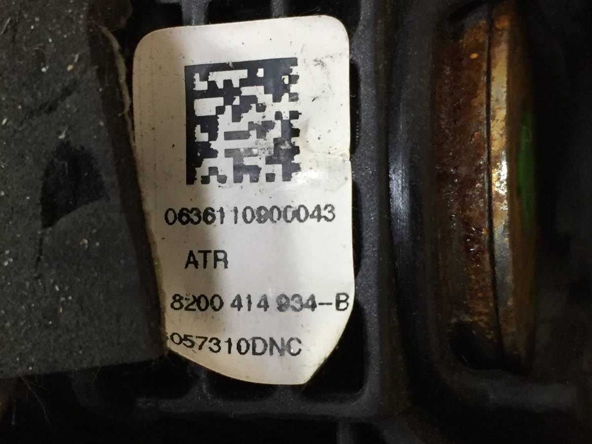 Подушка безопасности в рулевое колесо Renault Megane (2) 2002-2009