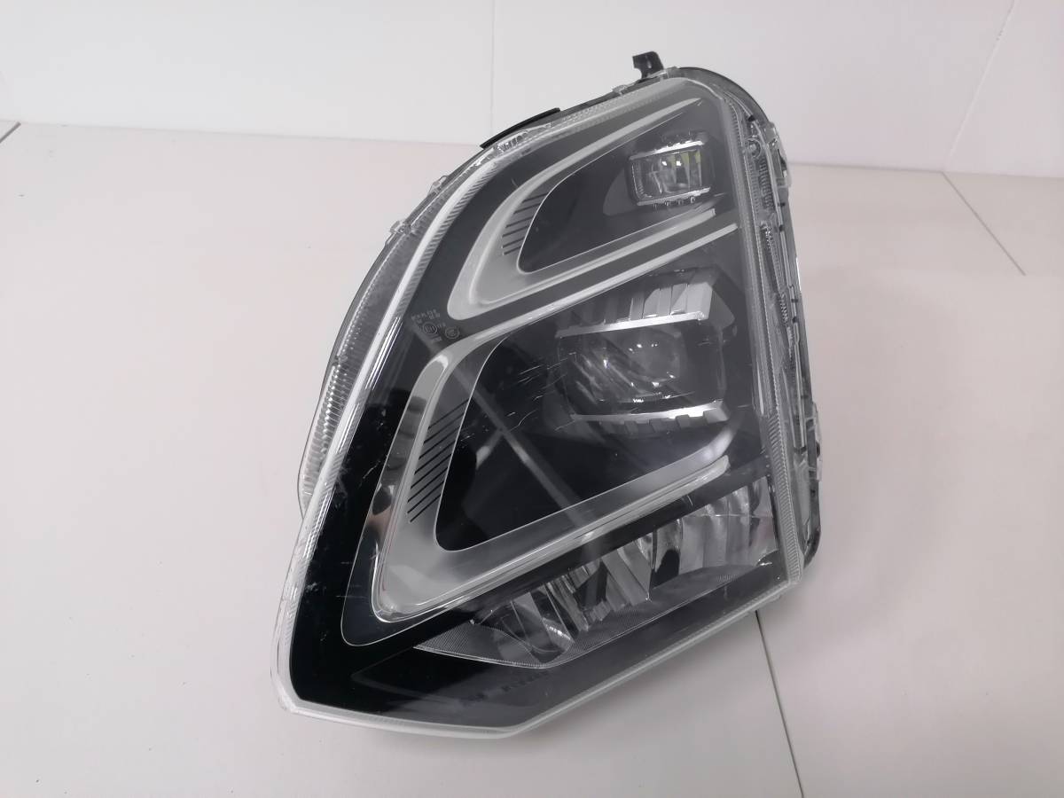 Фара левая Omoda С5 2021-н.в.