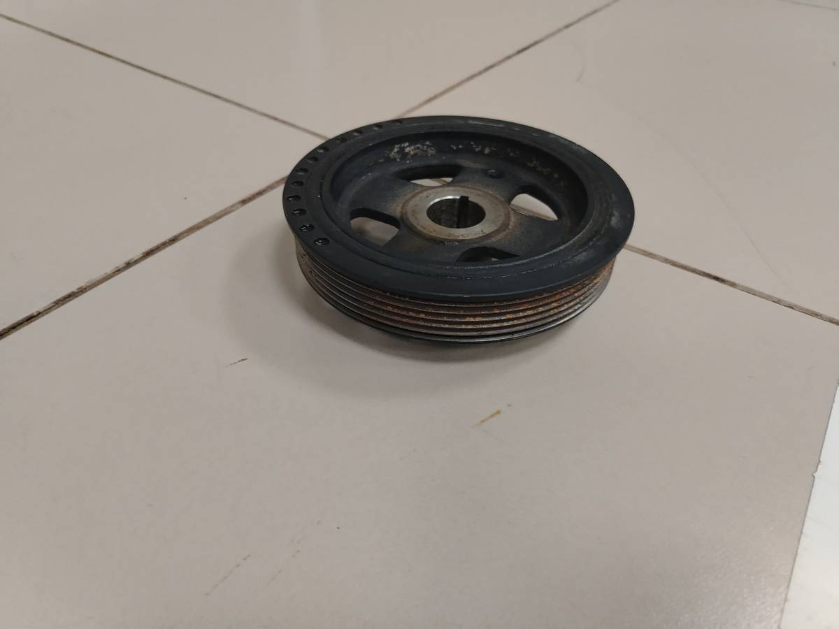 Шкив коленвала Toyota Corolla E150 2006-2013 Шкив коленвала Toyota Corolla E150 2006-2013