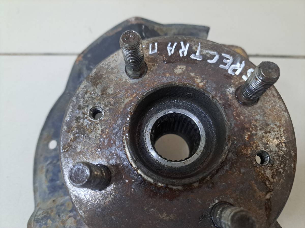 Кулак поворотный передний правый Kia Spectra 2001-2011