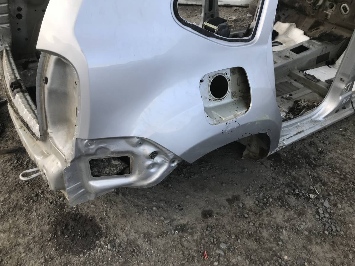 Крыло заднее правое Renault Duster 2012>