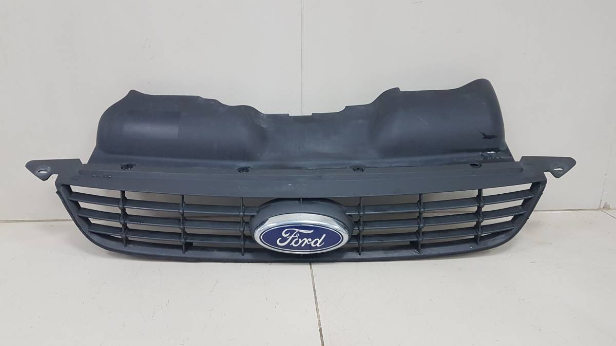 Решетка радиатора Ford Focus 2 (DB) 2008-2011