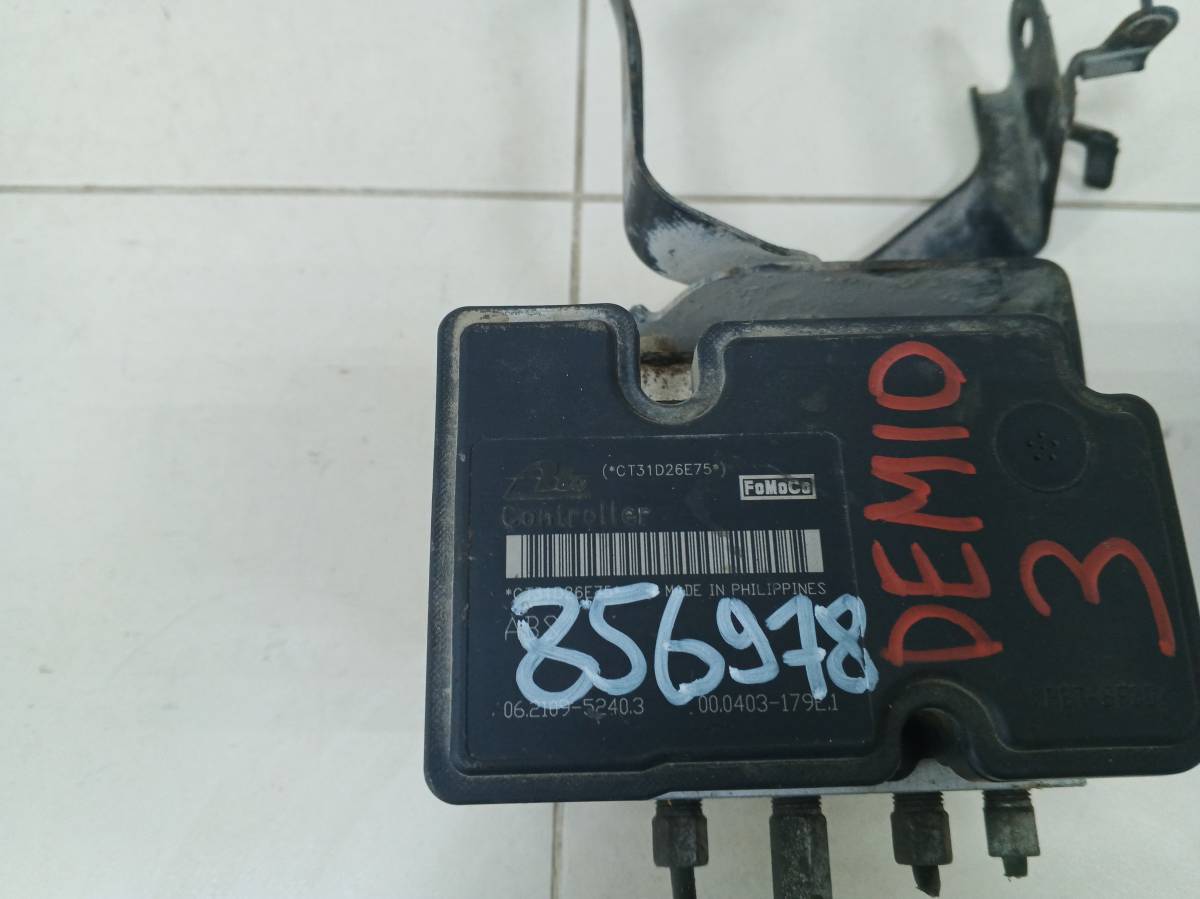 Блок ABS (насос) Mazda Demio DE 2007-2011