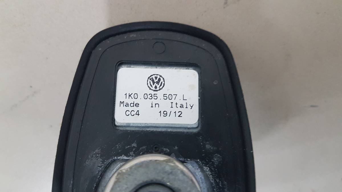 Антенна Volkswagen Jetta (5K) 2011>