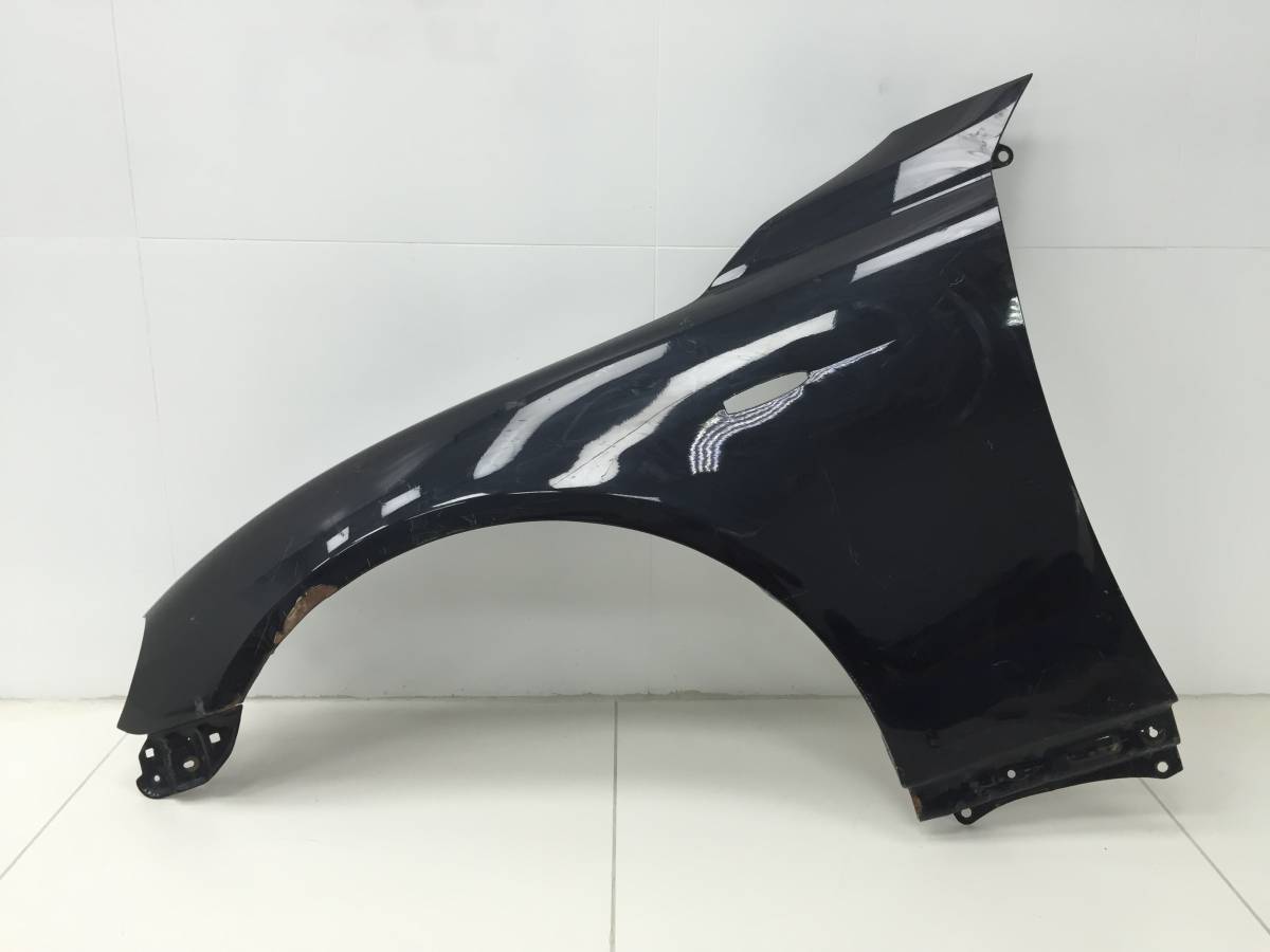 Крыло переднее левое Toyota Mark X 2004-2009
