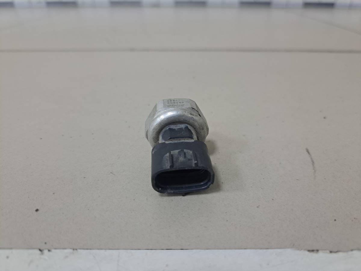 Датчик кондиционера Toyota Corolla E150 2006-2013 Датчик кондиционера Toyota Corolla E150 2006-2013