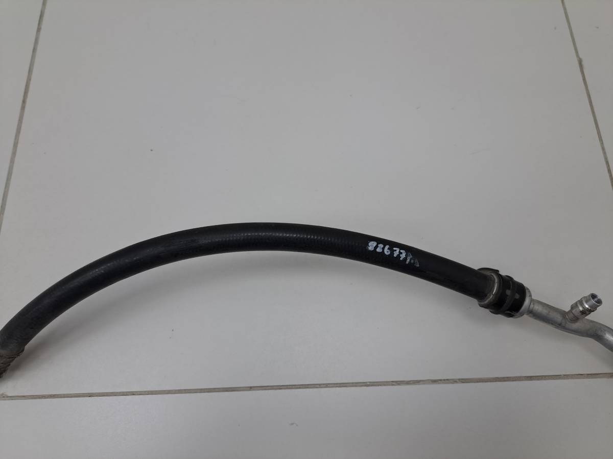 Трубка кондиционера Toyota Corolla E120 2001-2007 Трубка кондиционера Toyota Corolla E120 2001-2007