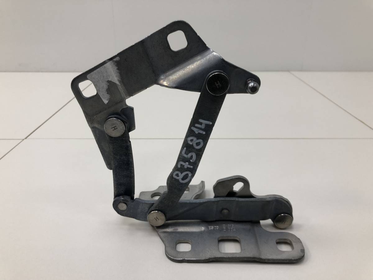 Петля капота правая Mercedes-Benz GL-Class (X166) 2012>