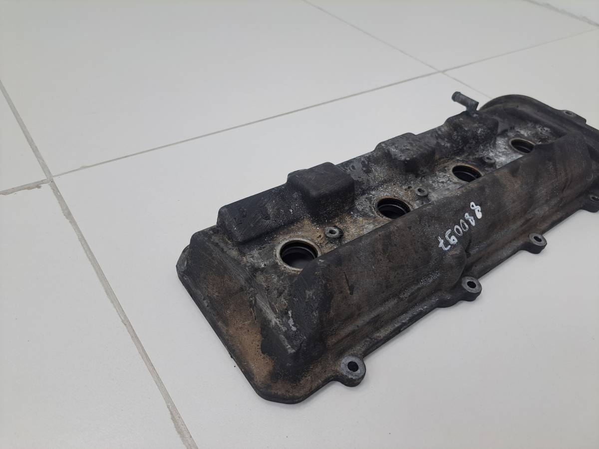 Крышка головки блока (клапанная) Toyota Land Cruiser (J100) 1998-2007
