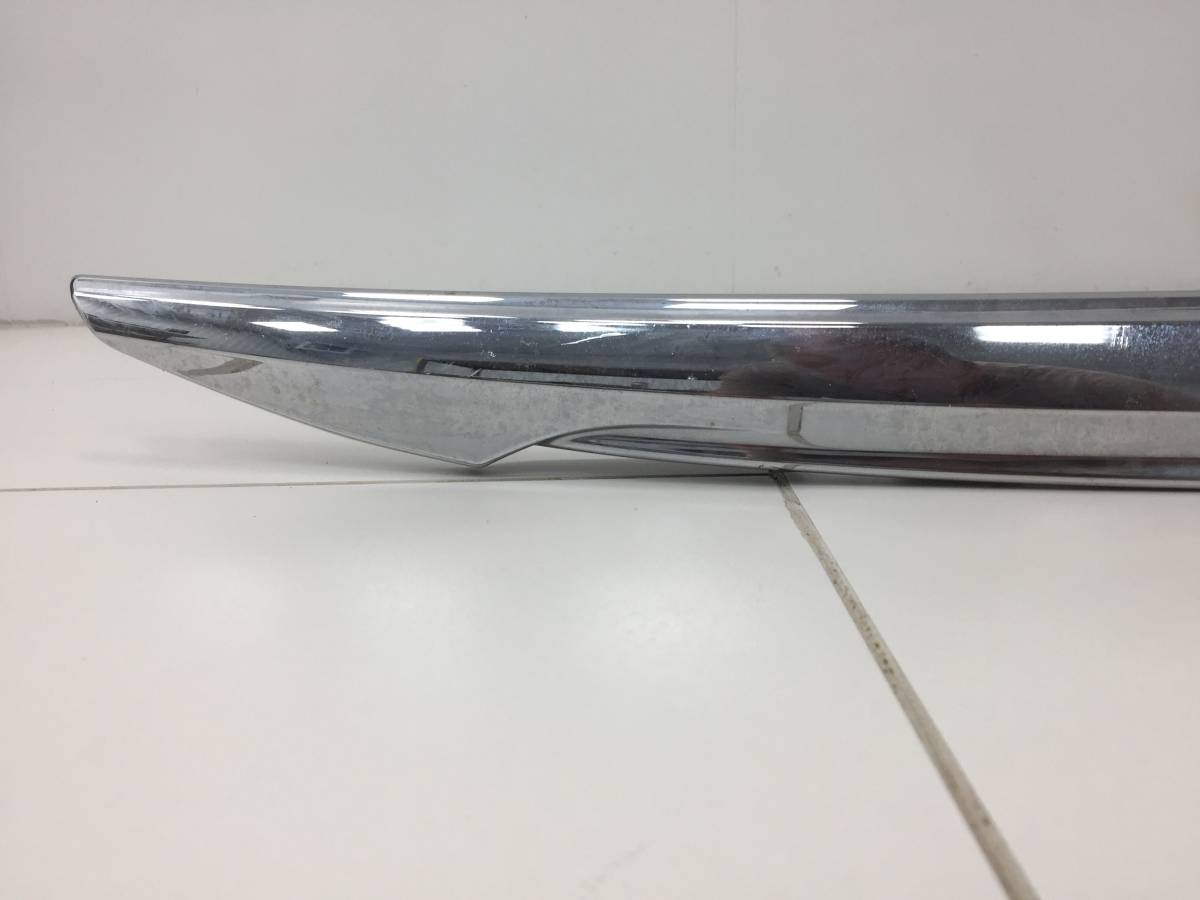 Накладка двери багажника Toyota Vitz (XP130) 2010-2016