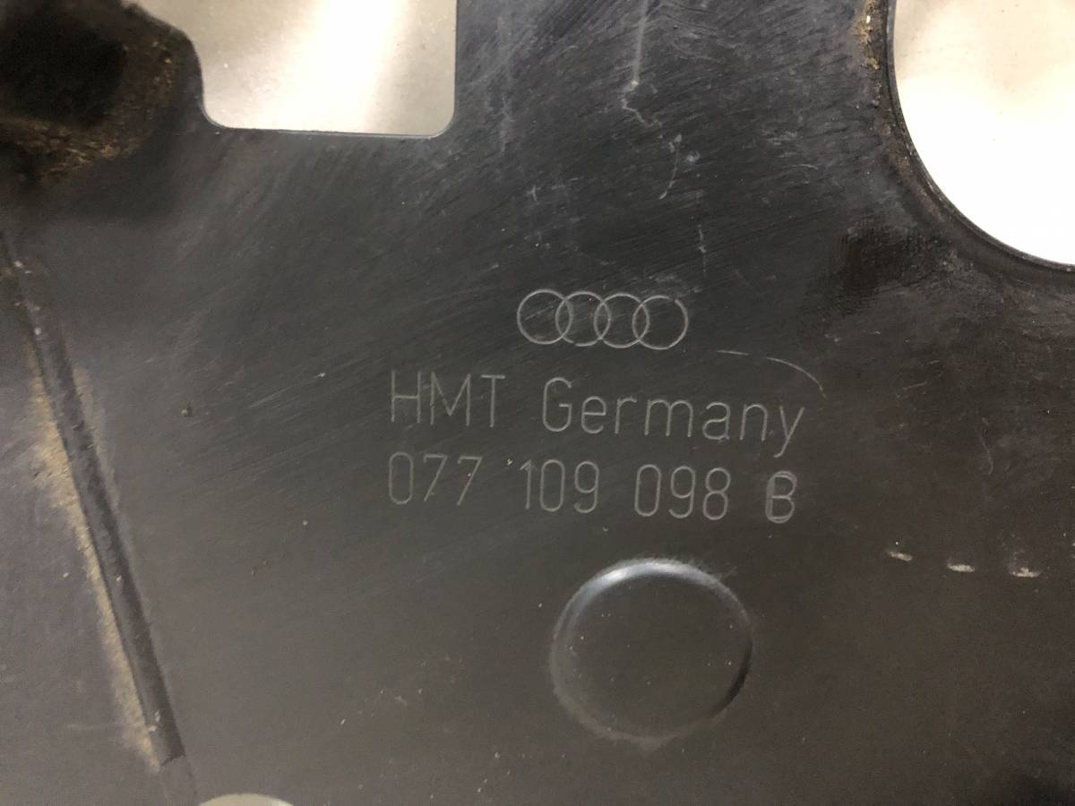 Кожух ремня ГРМ Audi A6 (C5) 2000-2005