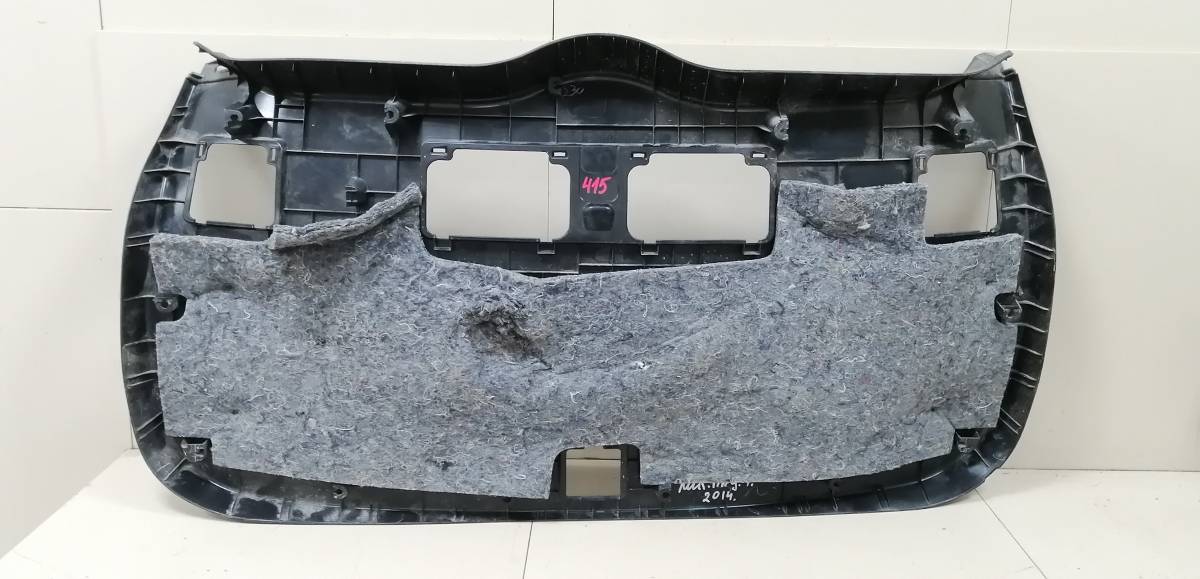 Обшивка двери багажника Toyota Rav 4 (A40) 2013>