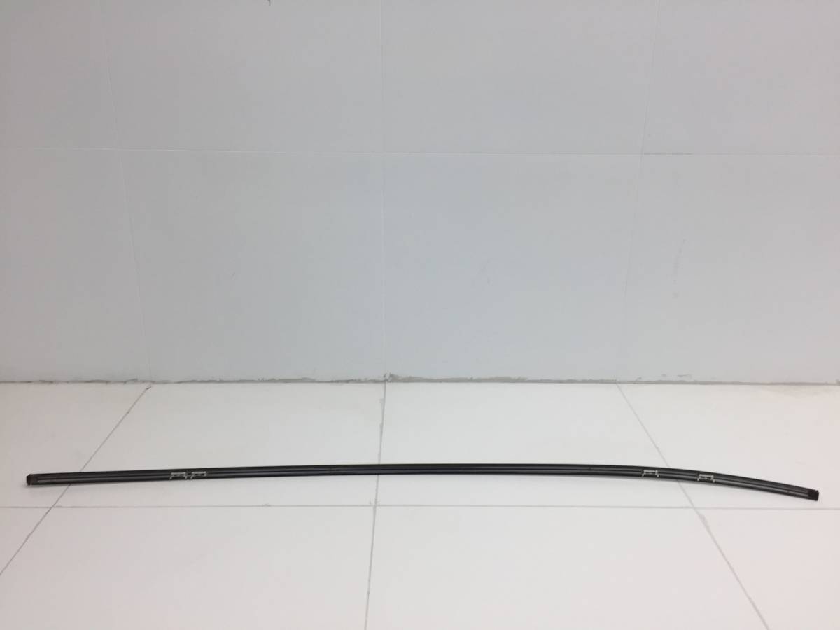 Молдинг крыши левый Hyundai Getz 2002-2010
