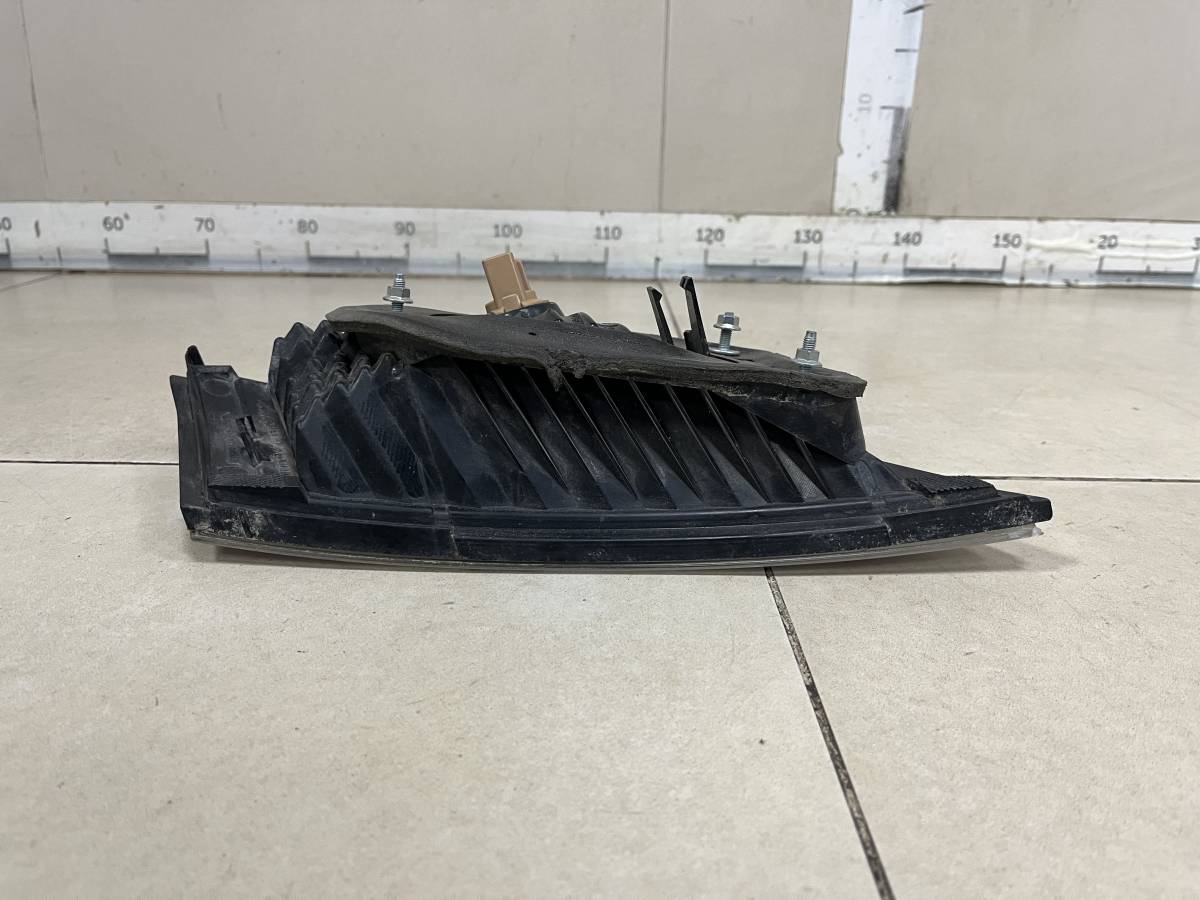 Фонарь задний внутренний правый Honda Civic 5D 2006-2012