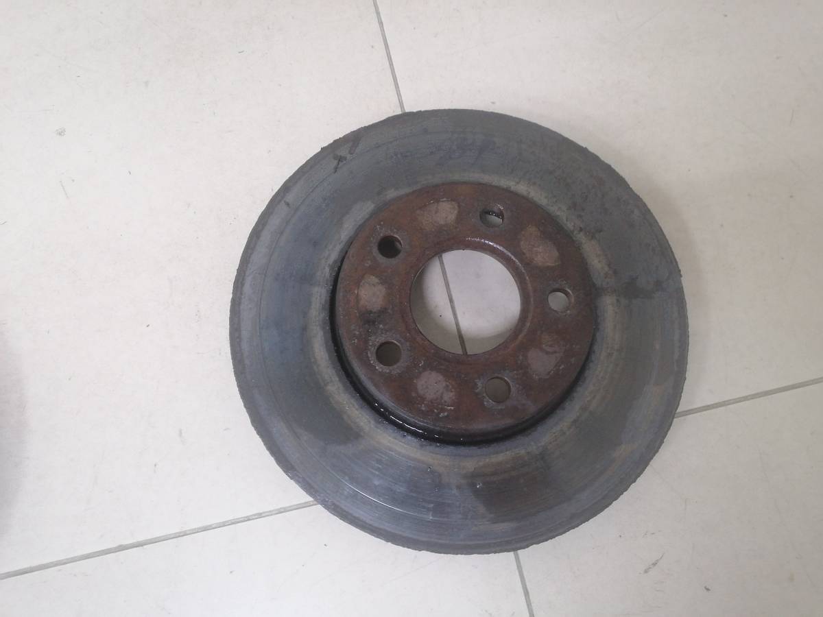 Диск тормозной передний Ford C-MAX 2003-2010 Диск тормозной передний Ford C-MAX 2003-2010