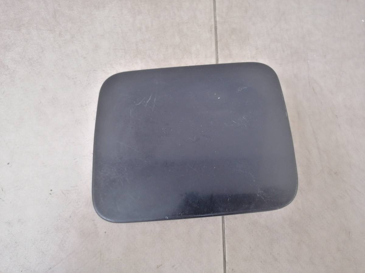 Лючок бензобака Mitsubishi Diamante 2 (F3, F4) 1994-2005г
