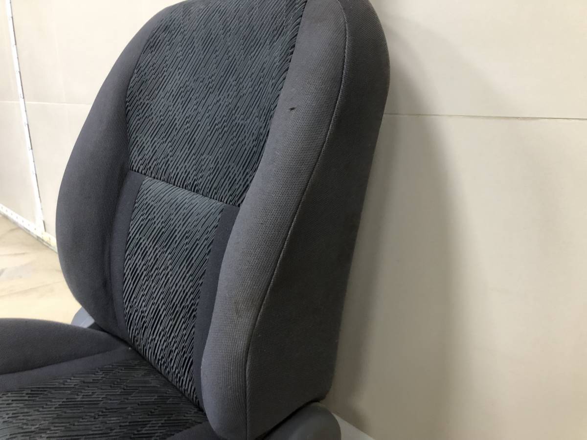 Сиденье переднее правое Toyota Rav 4 (A20) 2000-2005